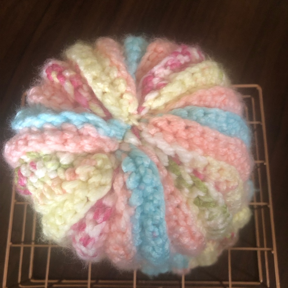 Handmade Colorful Hat 👒 - Picture 6 of 9